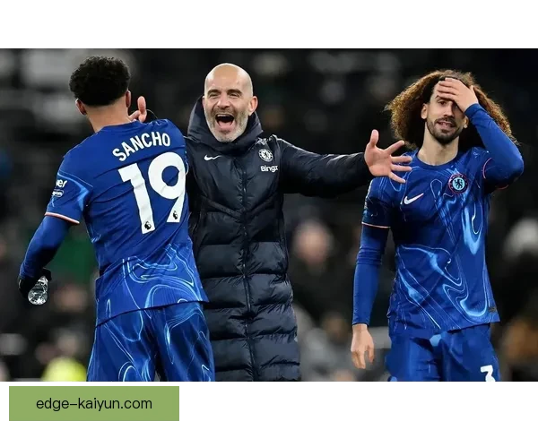 英超切尔西表现波动，热刺状态回暖引发关注